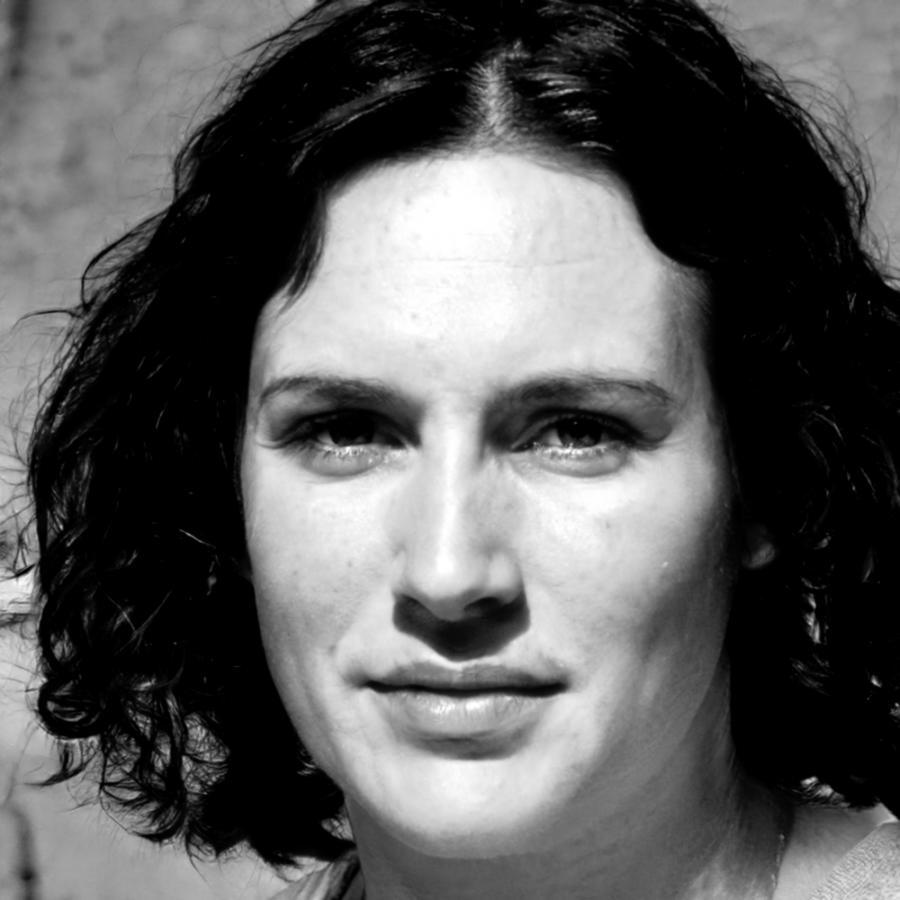 Mentora financiera especializada en presupuestos familiares